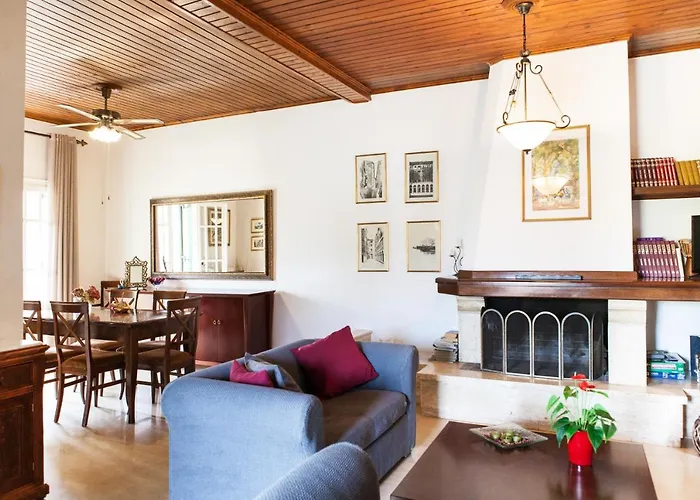 Апартаменты Granis Family House *